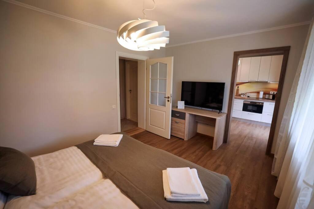 Greenland Apartments سيسيس المظهر الخارجي الصورة