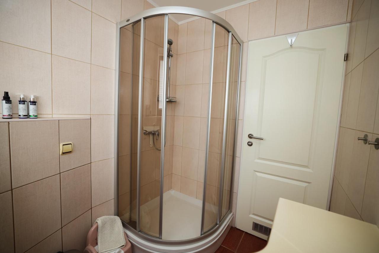 Greenland Apartments سيسيس المظهر الخارجي الصورة